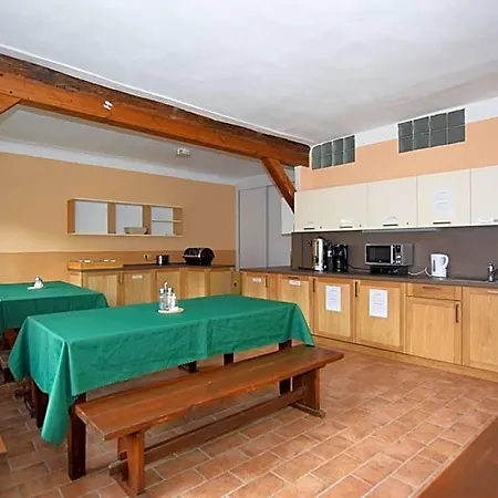 Hostal Travel