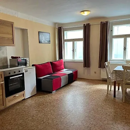 Travel Hostal *