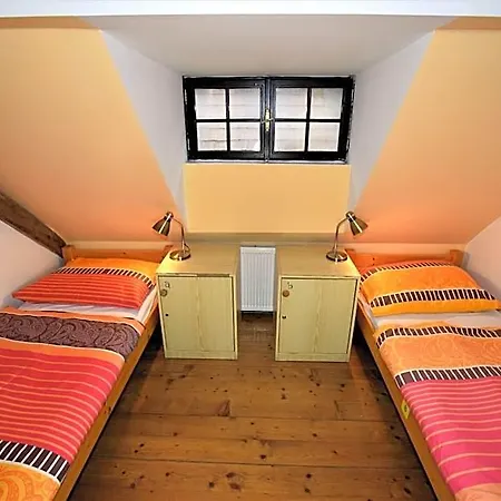 Hostal Travel *